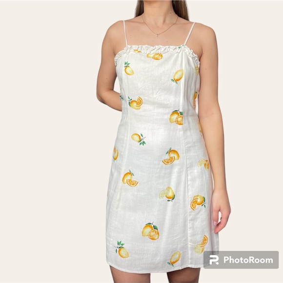 Linen Lemon Dress - Picture 2 of 3